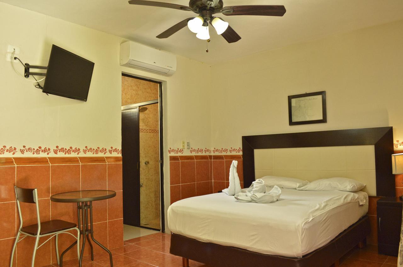 Hotel Quinta Marciala Mx 바야돌리드 외부 사진