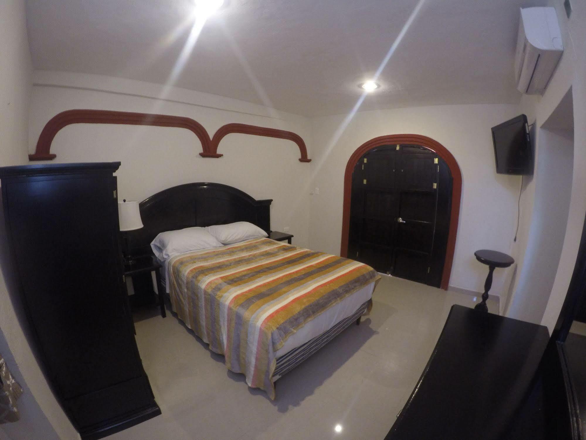Hotel Quinta Marciala Mx 바야돌리드 외부 사진