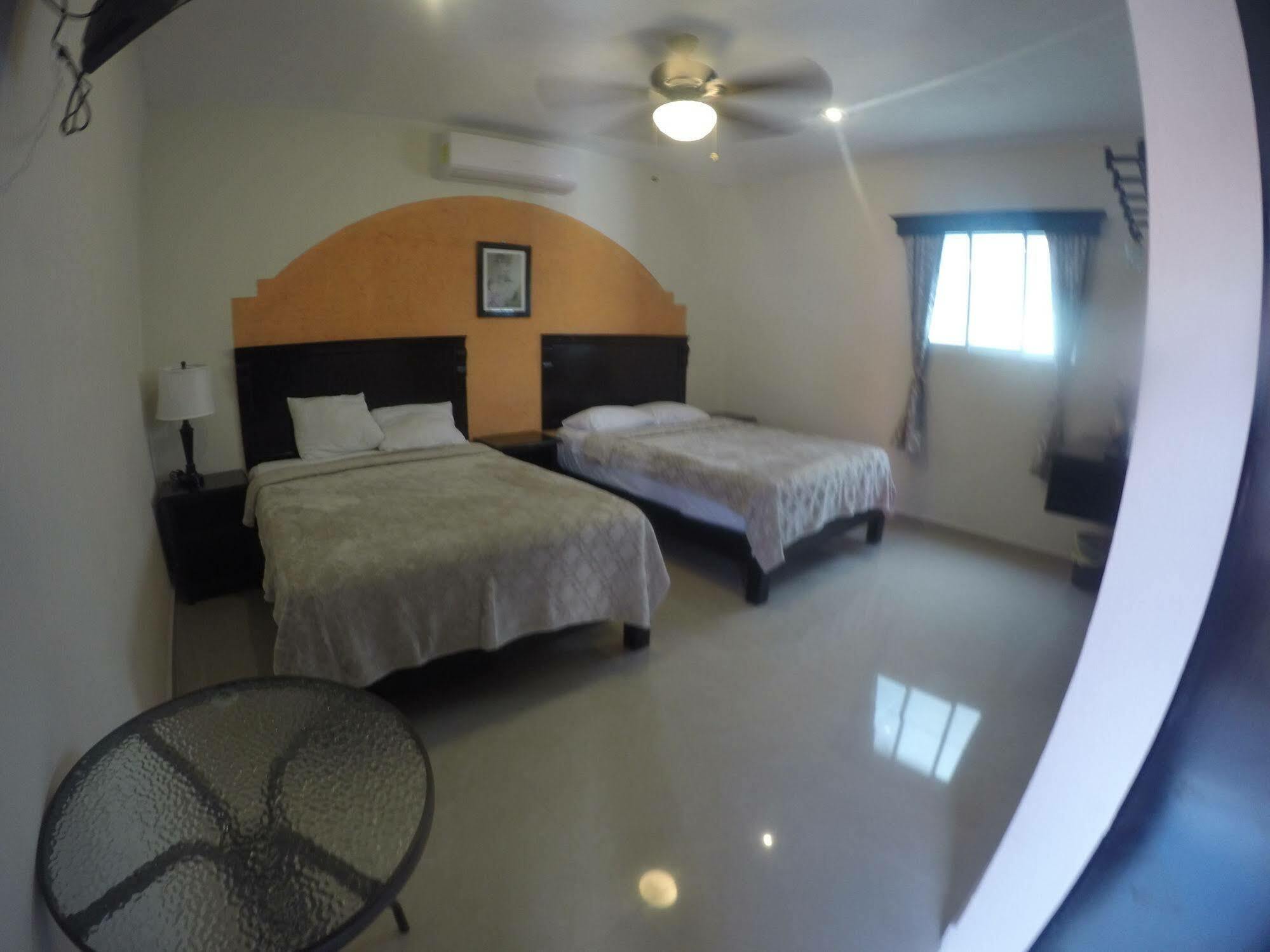 Hotel Quinta Marciala Mx 바야돌리드 외부 사진